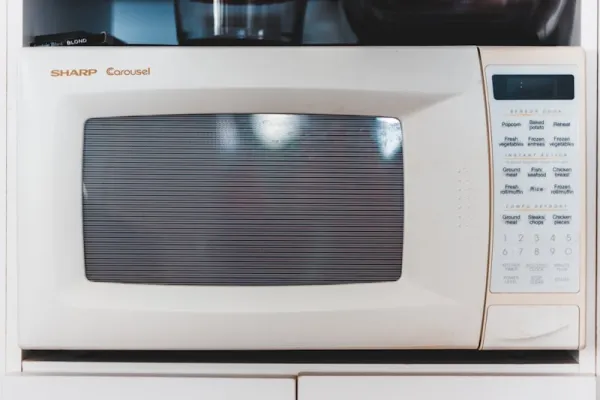 GE Smart Countertop Microwave