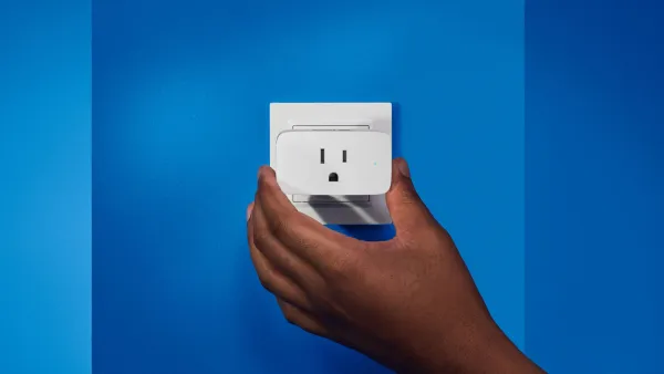 WiZ Matter Smart Plug